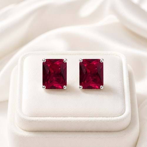 BORDO ZİRKON TAŞLI SADE KÜPE